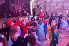 634329209_1325010689646645_6149976489010379741_n