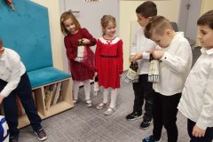 b87372a5-6f53-442c-8cd6-f01cdd3bbbce