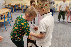 5ded37f3-59d7-4f05-b946-e597a1b4062b