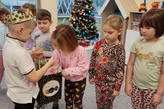 7ffbadb4-de1c-46ea-a09b-67b802a54565